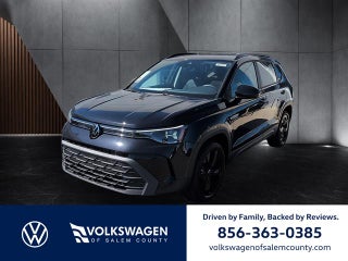 2026 Volkswagen Taos SE Black FWD