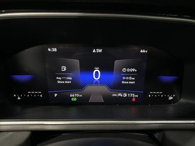 2025 Volkswagen Taos SE Black