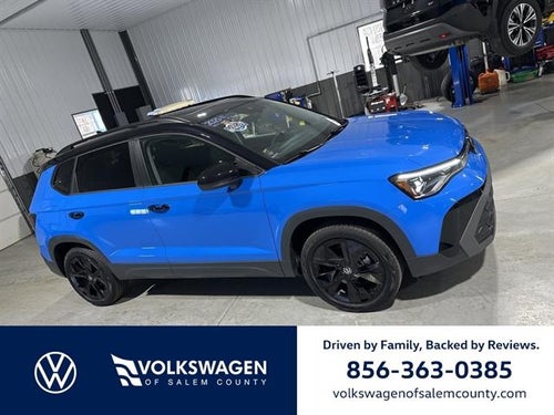 2025 Volkswagen Taos SE Black