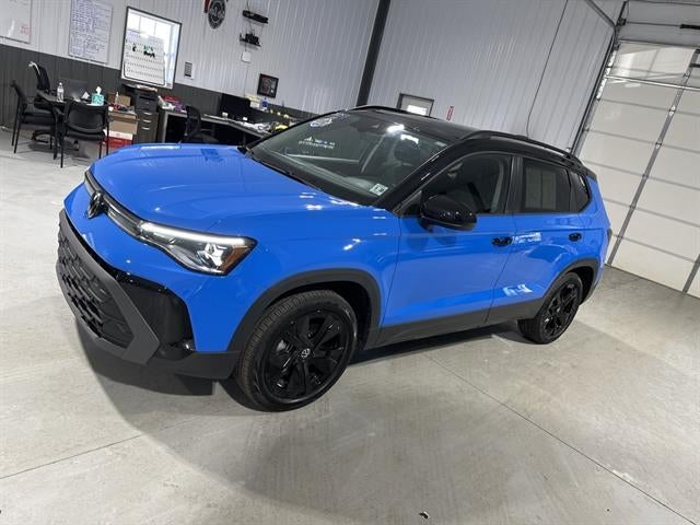 2025 Volkswagen Taos SE Black