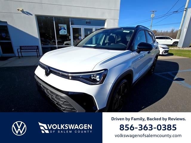 2026 Volkswagen Taos SE Black