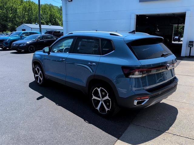 2026 Volkswagen Taos SEL 4MOTION