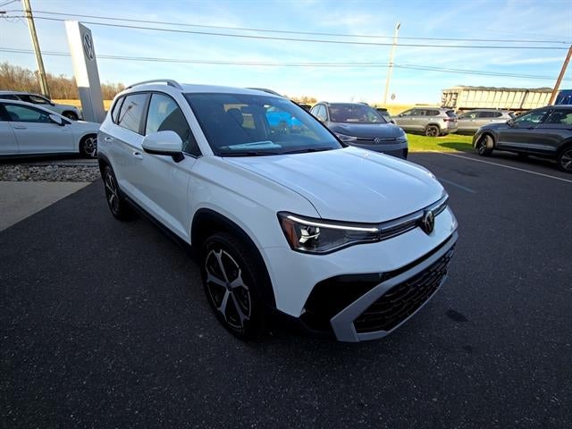 2026 Volkswagen Taos SEL