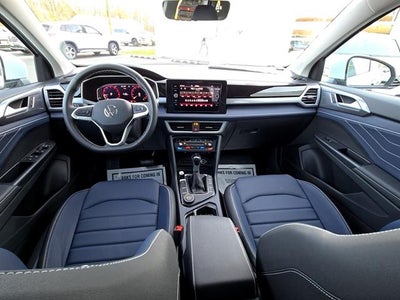 2026 Volkswagen Taos SEL