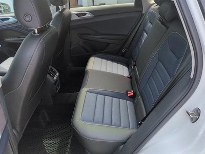 2026 Volkswagen Taos SEL 4MOTION