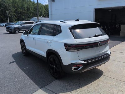 2026 Volkswagen Taos SEL 4MOTION