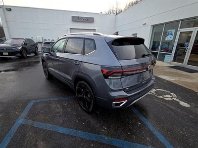 2026 Volkswagen Taos SEL