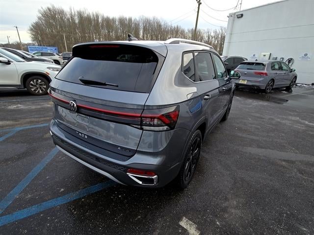 2026 Volkswagen Taos SEL