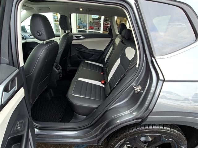 2026 Volkswagen Taos SEL