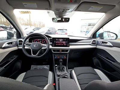 2026 Volkswagen Taos SEL