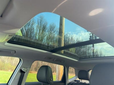 2025 Volkswagen Taos SEL