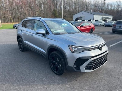 2025 Volkswagen Taos SEL