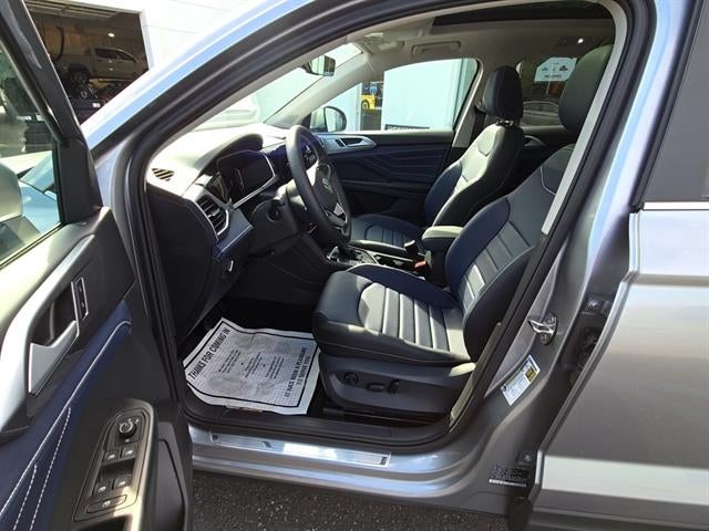 2025 Volkswagen Taos SEL