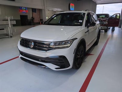 2022 Volkswagen Tiguan 2.0T SE R-Line Black 4MOTION