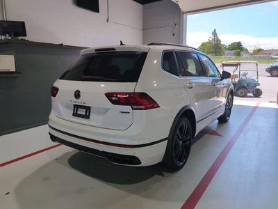 2022 Volkswagen Tiguan 2.0T SE R-Line Black 4MOTION