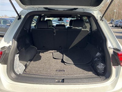 2023 Volkswagen Tiguan 2.0T SE R-Line Black 4Motion