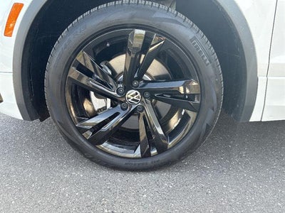 2023 Volkswagen Tiguan 2.0T SE R-Line Black 4Motion