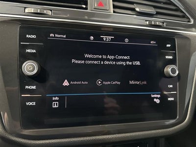 2022 Volkswagen Tiguan SE R-Line Black