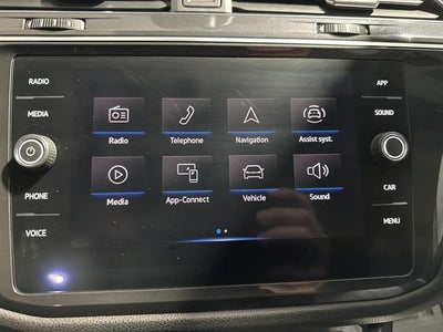 2022 Volkswagen Tiguan SE R-Line Black