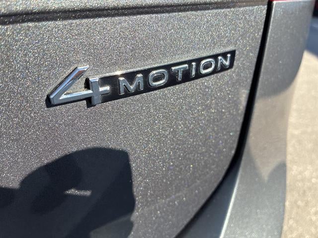 2024 Volkswagen Tiguan 2.0T SE R-Line Black 4MOTION