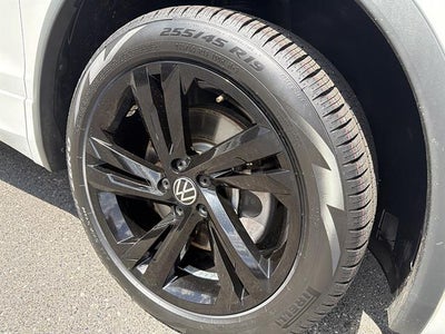 2024 Volkswagen Tiguan 2.0T SE R-Line Black 4MOTION