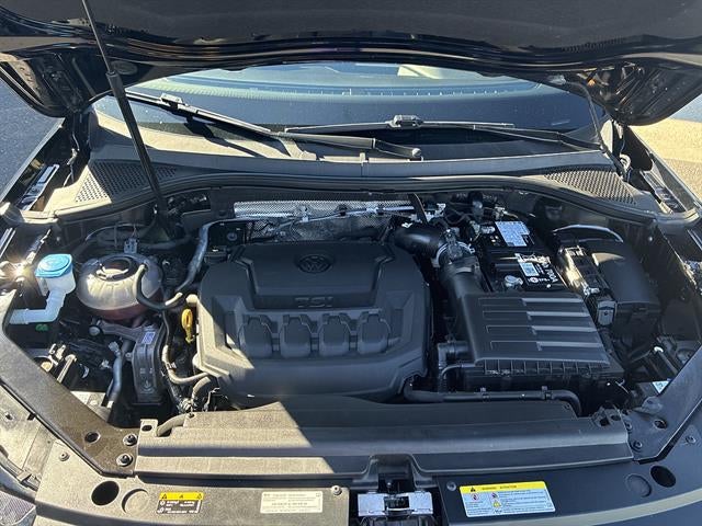 2024 Volkswagen Tiguan 2.0T SE R-Line Black 4MOTION