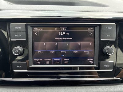 2022 Volkswagen Taos S 4MOTION