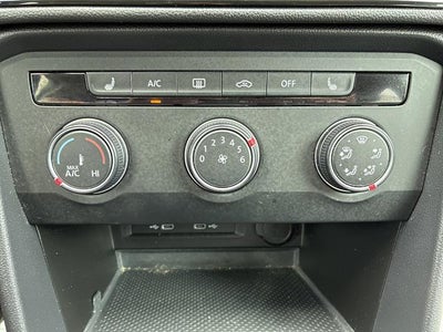 2022 Volkswagen Taos S 4MOTION