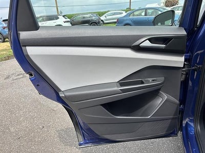 2022 Volkswagen Taos S 4MOTION