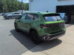 2026 Volkswagen Taos SE FWD
