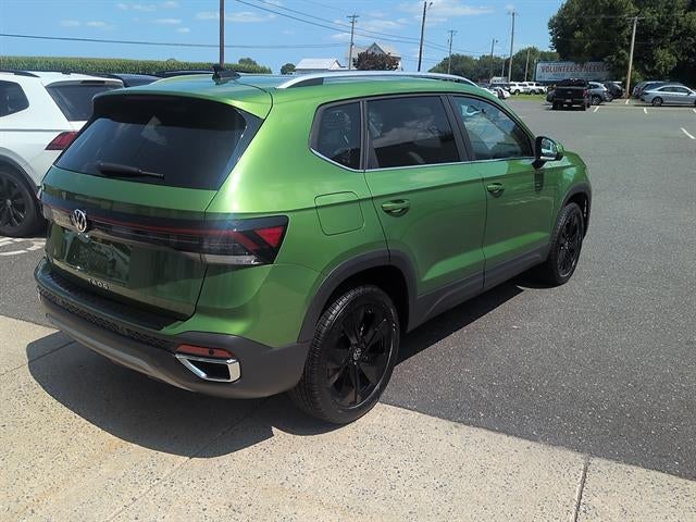 2026 Volkswagen Taos SE FWD