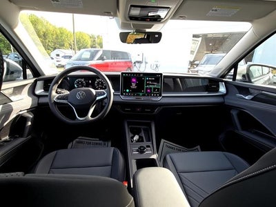 2025 Volkswagen Tiguan SE