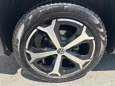 2025 Volkswagen Tiguan 2.0T SE FWD