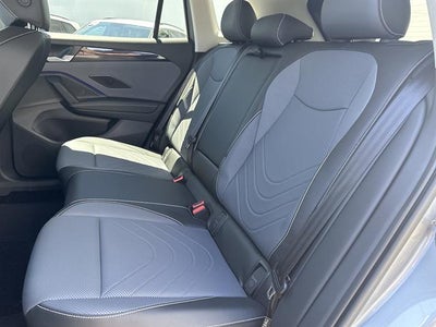 2025 Volkswagen Tiguan 2.0T SE FWD