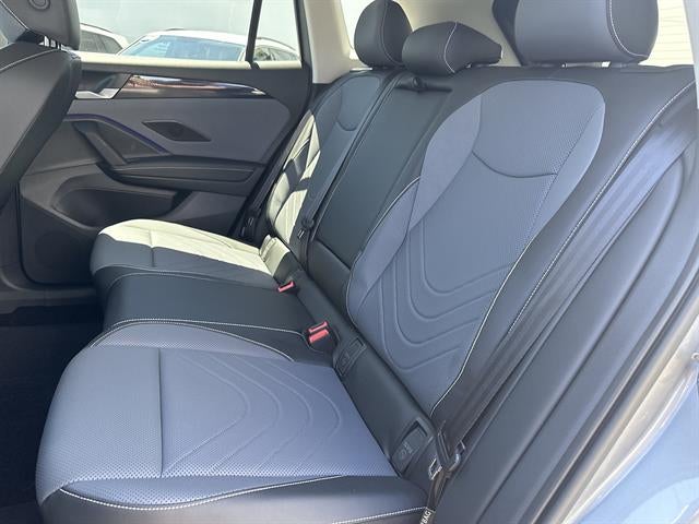 2025 Volkswagen Tiguan 2.0T SE FWD