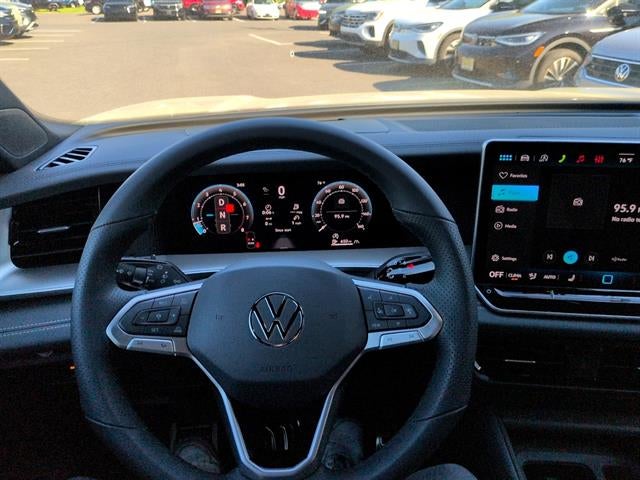 2026 Volkswagen Tiguan SE R-Line Black 4MOTION