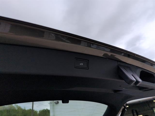2026 Volkswagen Tiguan SE R-Line Black 4MOTION