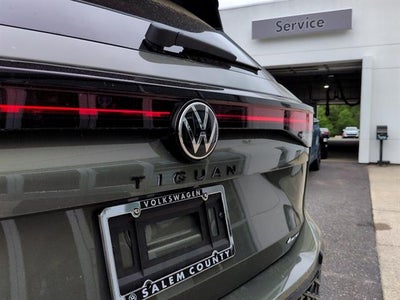 2026 Volkswagen Tiguan SE R-Line Black 4MOTION