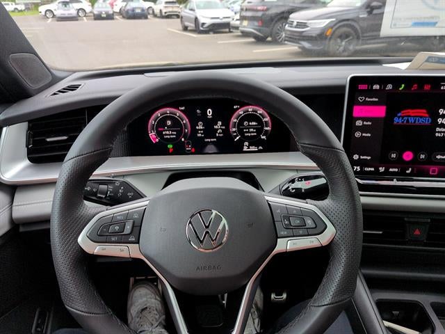 2026 Volkswagen Tiguan SE R-Line Black 4MOTION