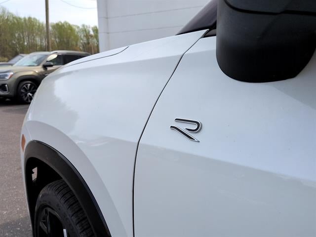 2026 Volkswagen Tiguan SE R-Line Black 4MOTION