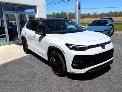 2026 Volkswagen Tiguan SE R-Line Black 4MOTION