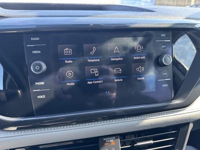 2022 Volkswagen Taos 1.5T SEL 4Motion