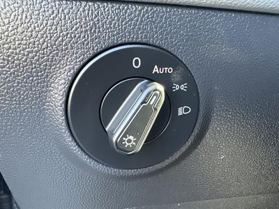 2022 Volkswagen Taos 1.5T SEL 4Motion