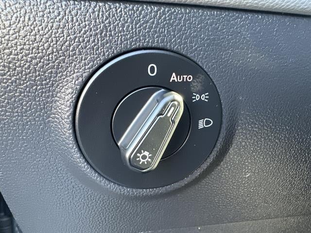 2022 Volkswagen Taos 1.5T SEL 4Motion