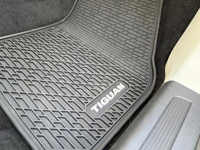 2023 Volkswagen Tiguan 2.0T SE 4MOTION