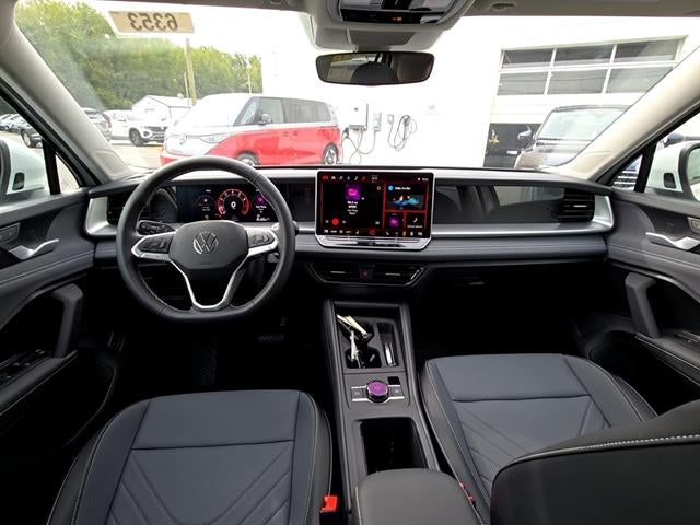 2025 Volkswagen Tiguan SE