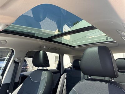 2023 Volkswagen Taos SE 4MOTION *Ltd Avail*