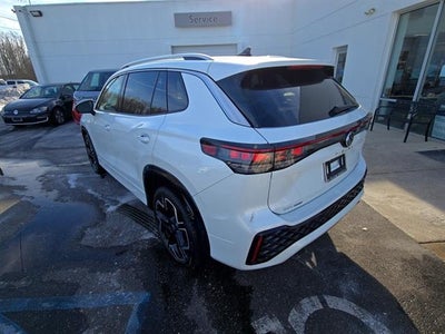 2026 Volkswagen Tiguan SEL R-Line Turbo 4Motion