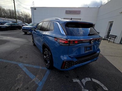 2026 Volkswagen Tiguan SEL R-Line Turbo