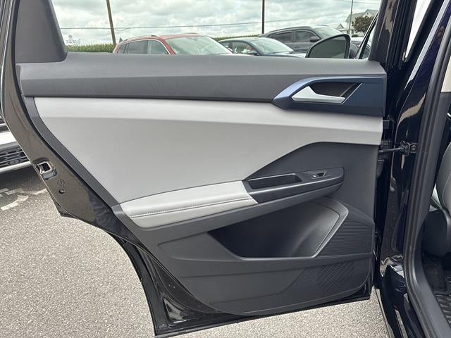 2024 Volkswagen Taos SE 4MOTION